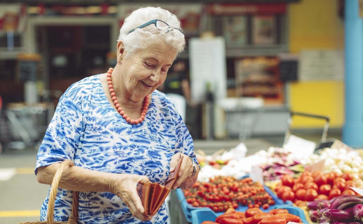 The ageing of the population: a challenge for the healthcare system